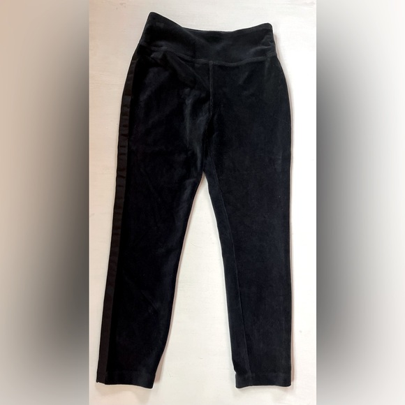 NWT Vineyard Vines Women MEDIUM Black Cord Velvet Legging Slip on High Rise $128 - Picture 3 of 6